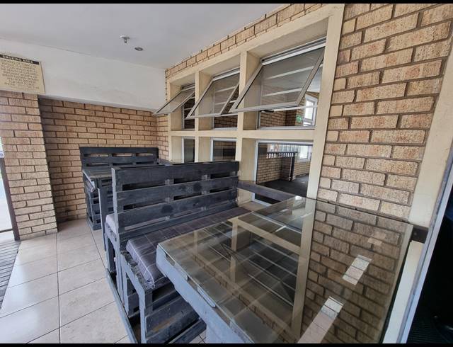 10,614M² WAREHOUSE TO LET IN MOBENI